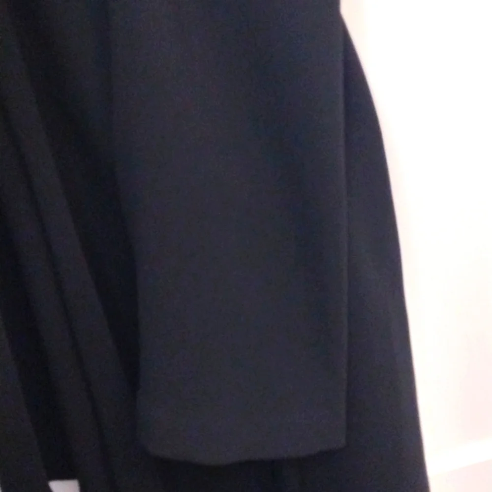 Sexy Elegance Black Mini Dress Size S Cold Shoulder Bailey 44 - Picture 7 of 12